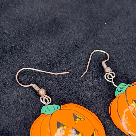Vintage 90’s Halloween Earrings Jackolantern Wooden Painted Orange Goth Fun - Picture 3 of 10
